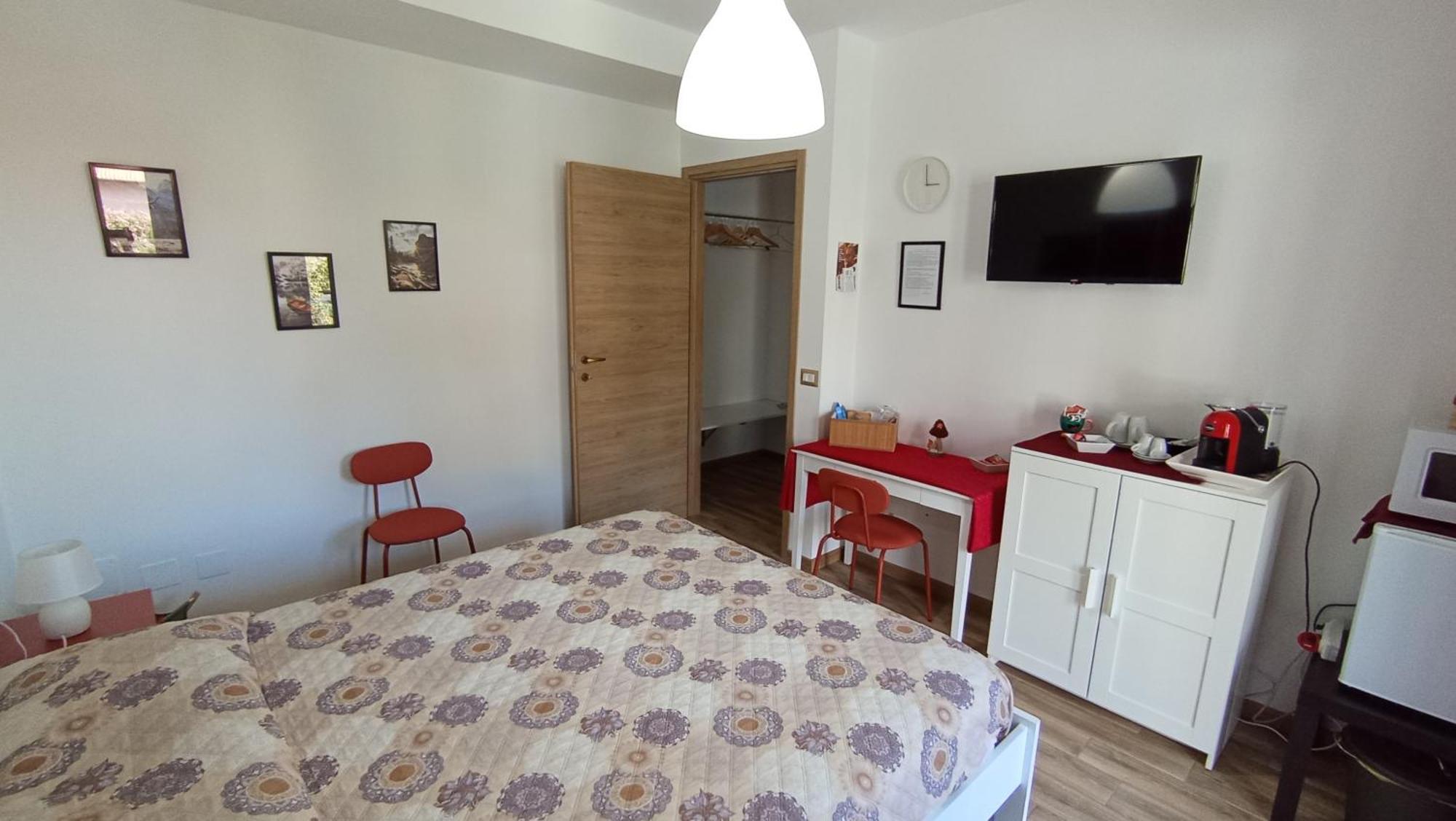 La Dimora Dei Due Laghi Bed & Breakfast คาโลซิโอคอร์เต ภายนอก รูปภาพ